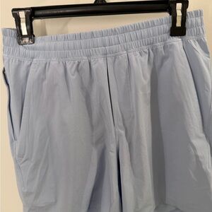 Men’s 7 inch unlined lululemon shorts